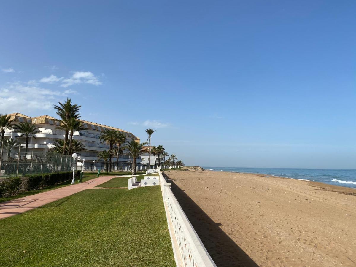 Atico En Primerisima Linea De Playa!!! Дения Екстериор снимка